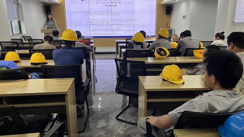 成人高考与自考：就业认可度的背后**